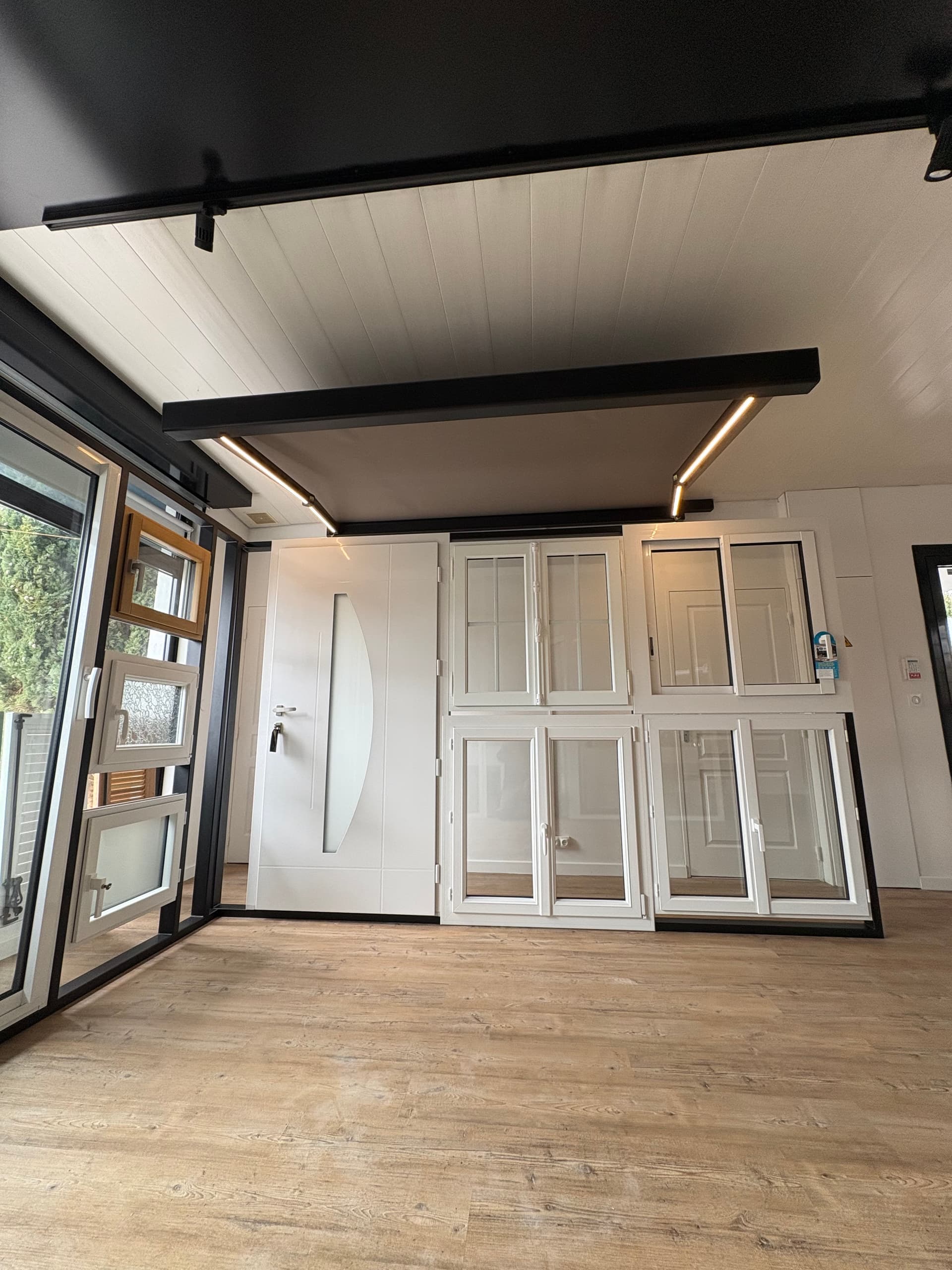 Showroom Aix-en-Provence - Baies vitrées